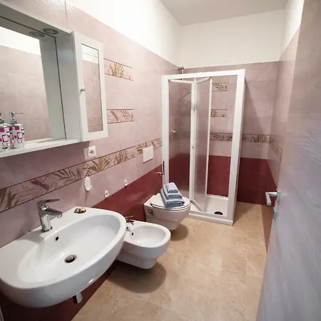 Welcomely - Casa Manca Apartment